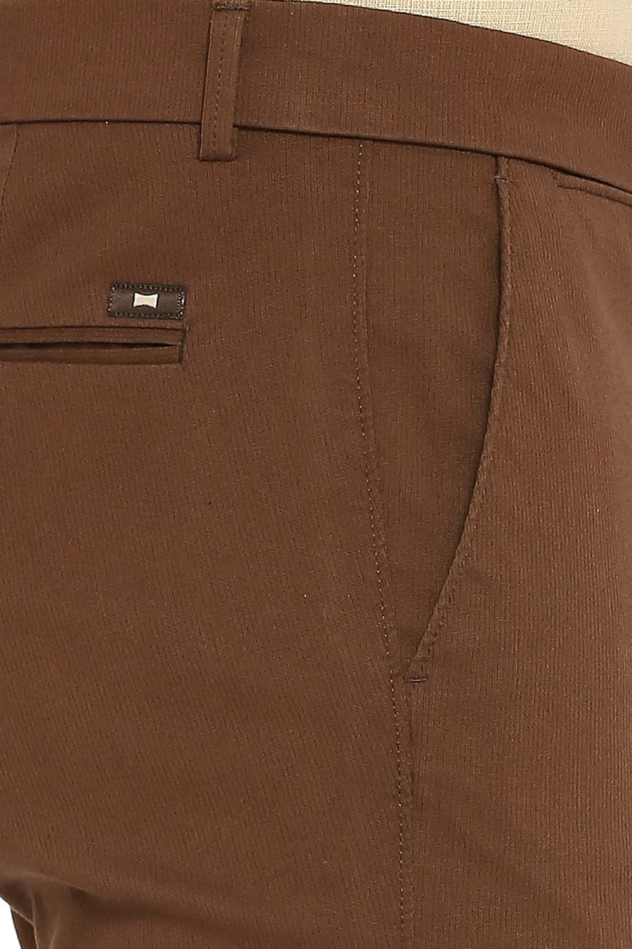 BASICS DRIFT FIT TIRAMISU BROWN COTTON STRETCH DOBBY TROUSERS