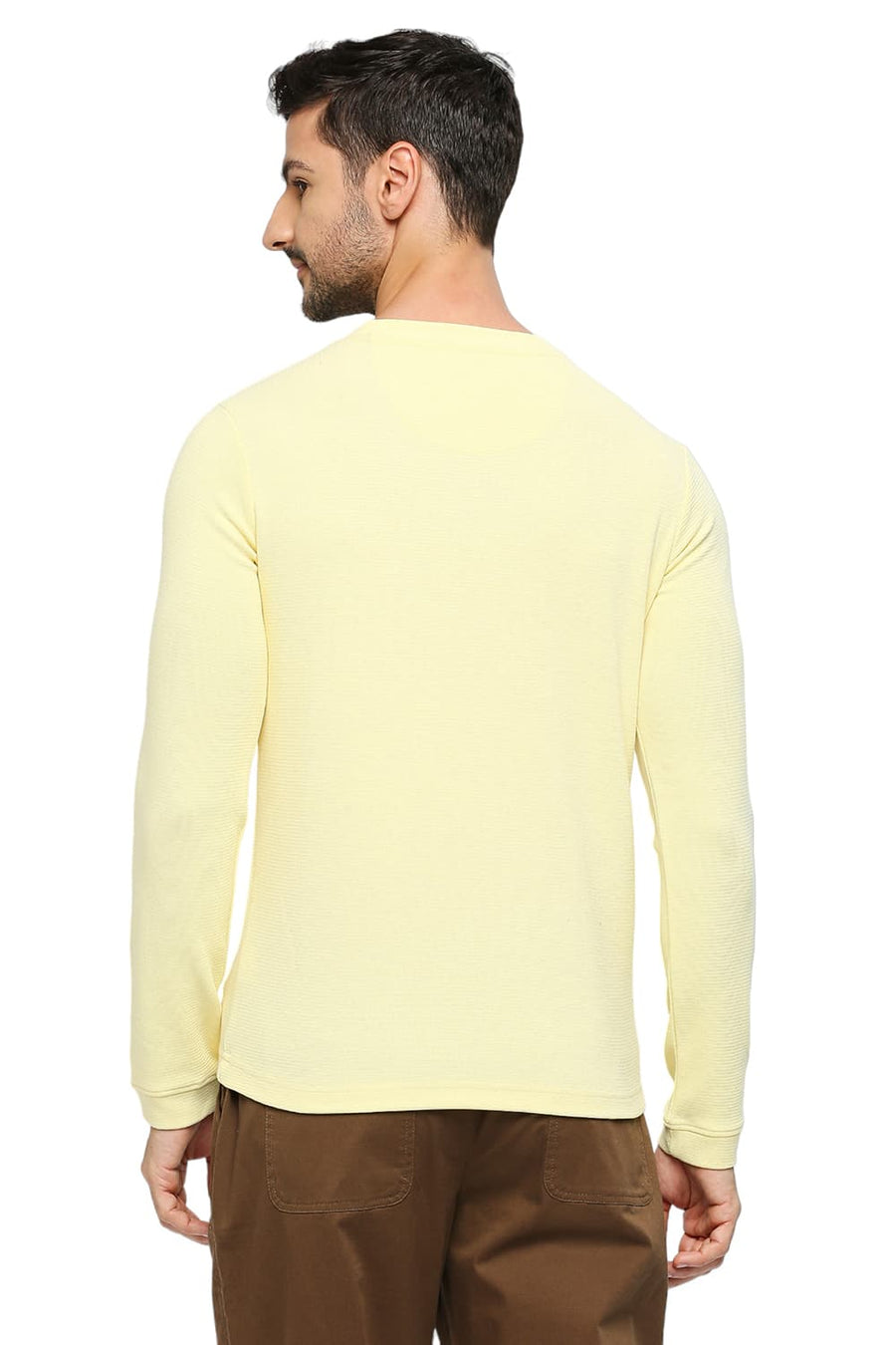BASICS MUSCLE FIT FRENCH VANILLA COTTON POLYESTER STRETCH SOLID CREW T-SHIRTS