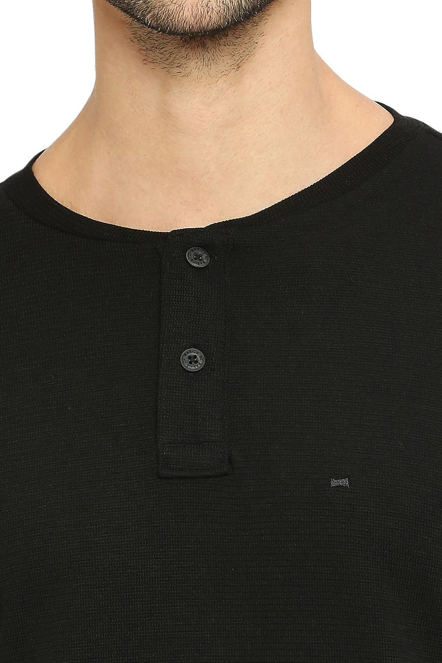 BASICS MUSCLE FIT BLACK BEAUTY COTTON POLYESTER STRETCH SOLID HENLEY T-SHIRTS