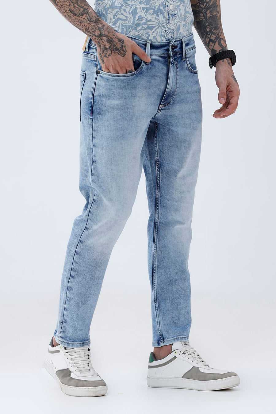 BASICS TORQUE FIT WINE COTTON POLYESTER STRETCH PLAIN JEANS