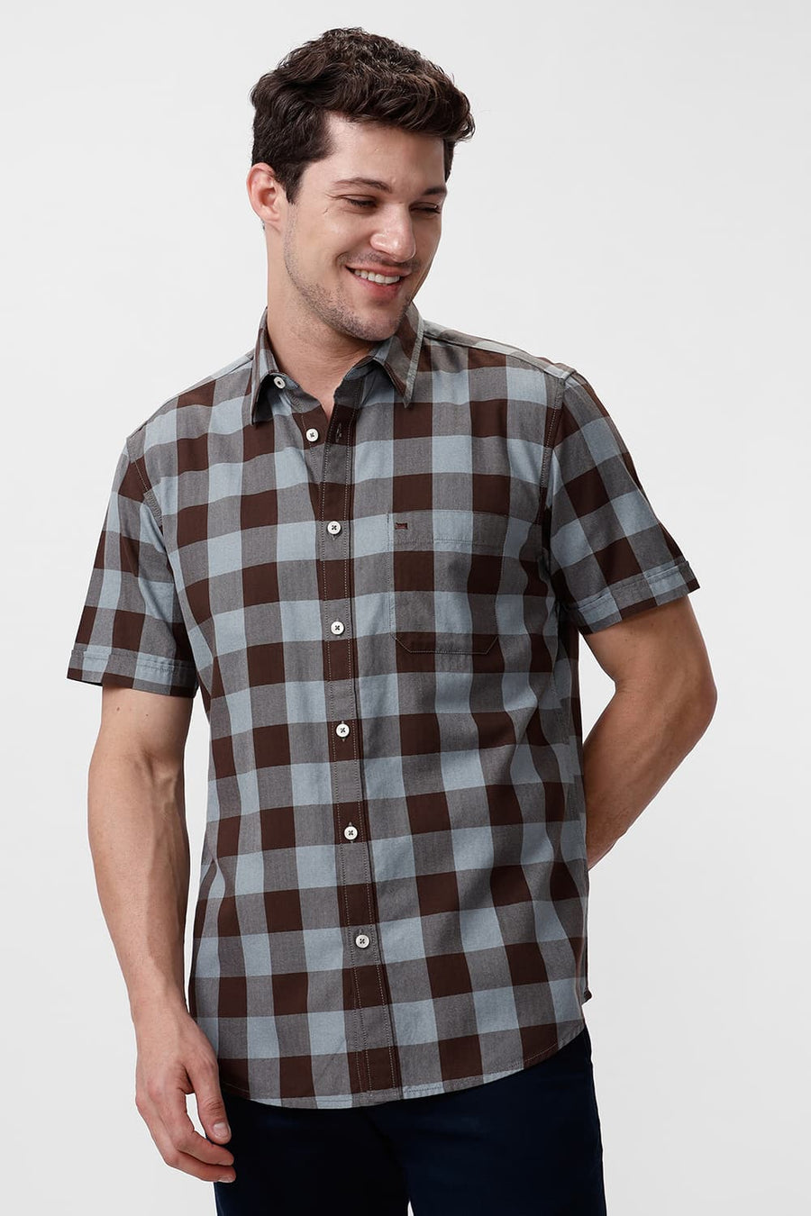 BASICS SLIM FIT CHESTNUT BROWN COTTON GRINDLE CHECKS HALFSLEEVES SHIRT
