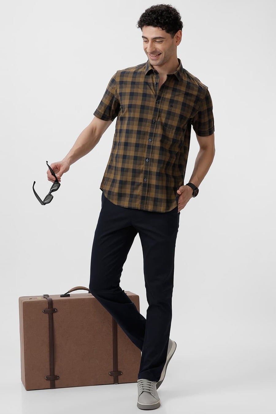 BASICS SLIM FIT BRONZE KHAKI COTTON CHECKS HALFSLEEVES SHIRT