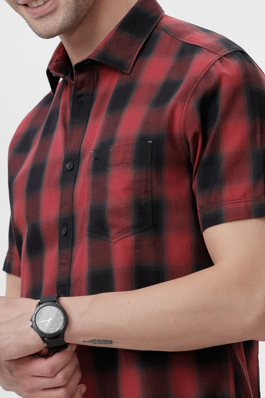BASICS SLIM FIT CRANBERRY RED COTTON TWILL CHECKS HALFSLEEVES SHIRT
