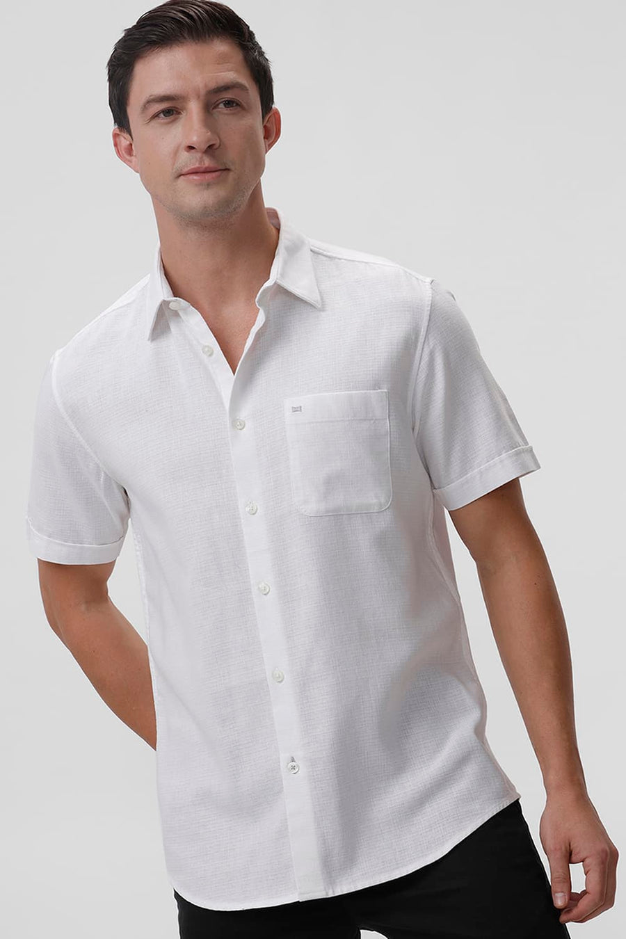 BASICS SLIM FIT WHITE ALYSSUM COTTON HOPSACK DOBBY HALFSLEEVES SHIRT