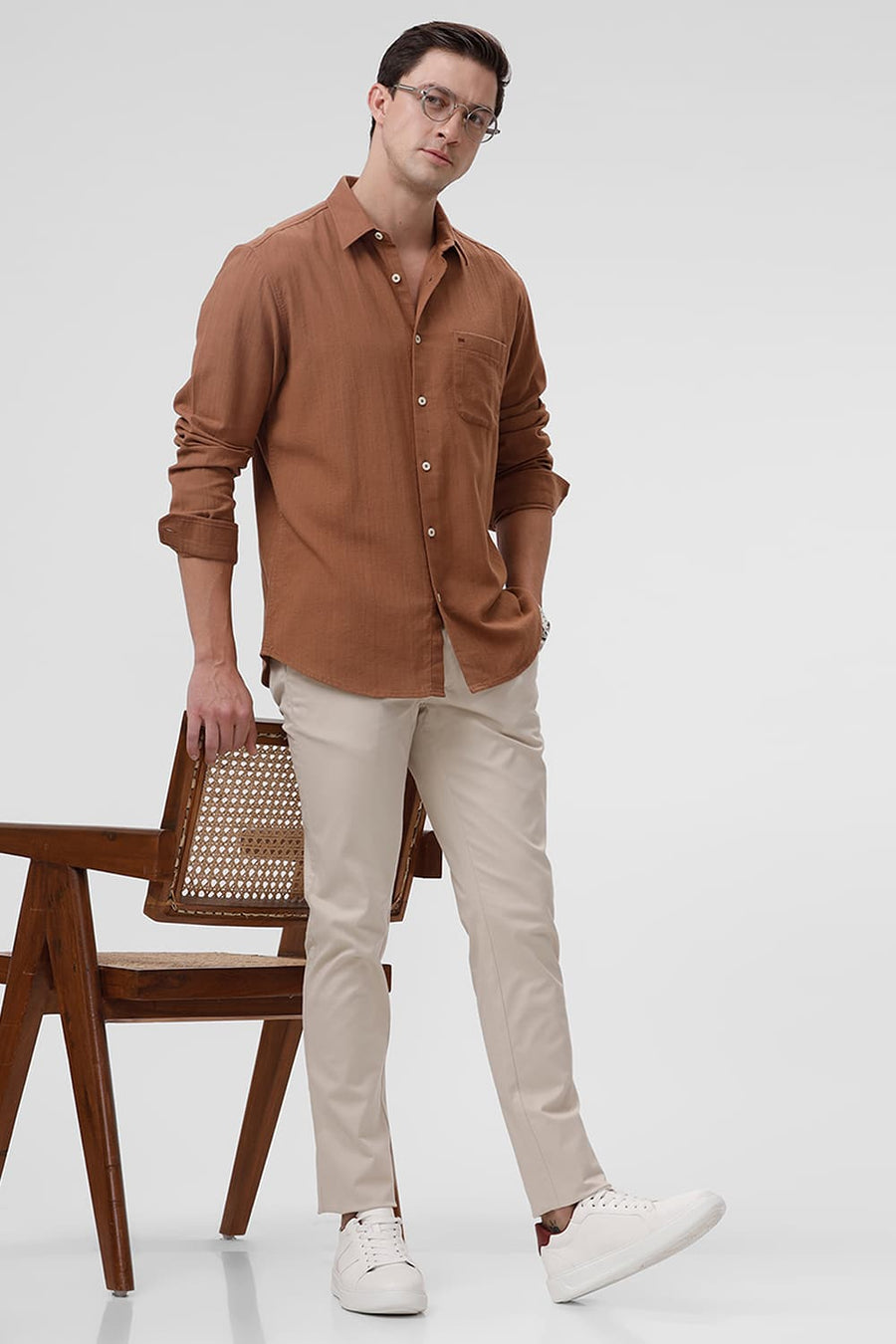 BASICS SLIM FIT RAWHIDE BROWN COTTON HOPSACK DOBBY SHIRT