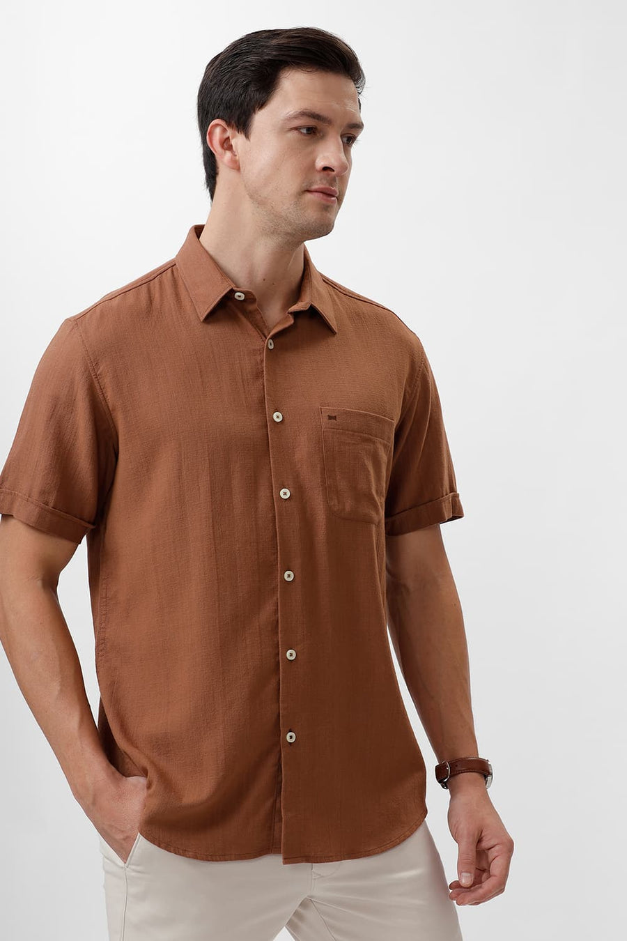 BASICS SLIM FIT RAWHIDE BROWN COTTON HOPSACK DOBBY HALFSLEEVES SHIRT