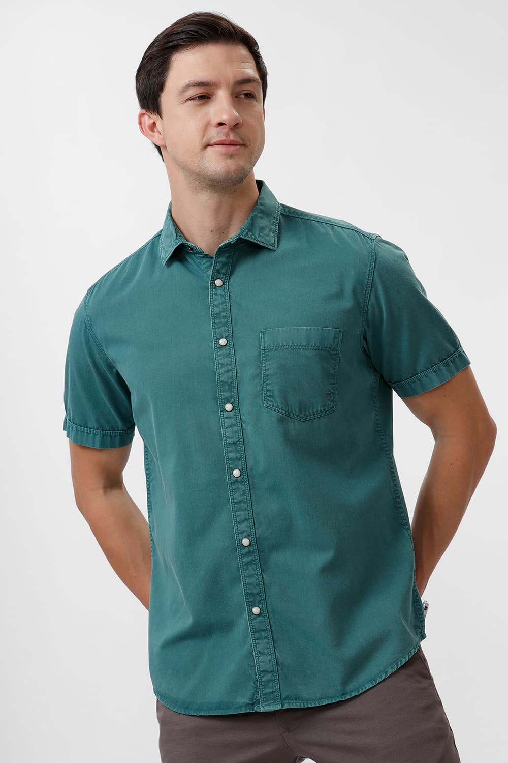 SLIM FIT COTTON RFD HALFSLEEVES SHIRT
