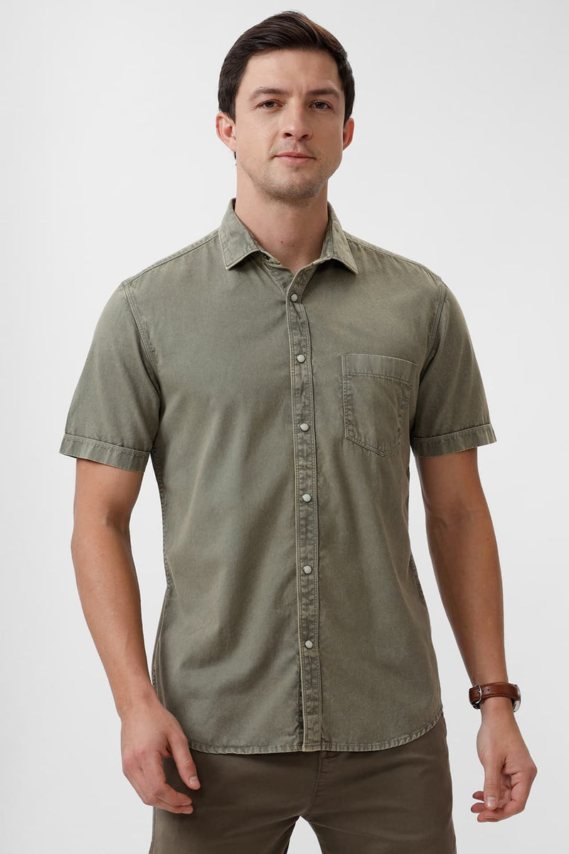 SLIM FIT COTTON RFD HALFSLEEVES SHIRT