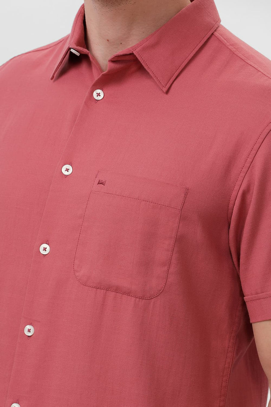 BASICS SLIM FIT RED BRICK COTTON BROKEN TWILL HALFSLEEVES SHIRT