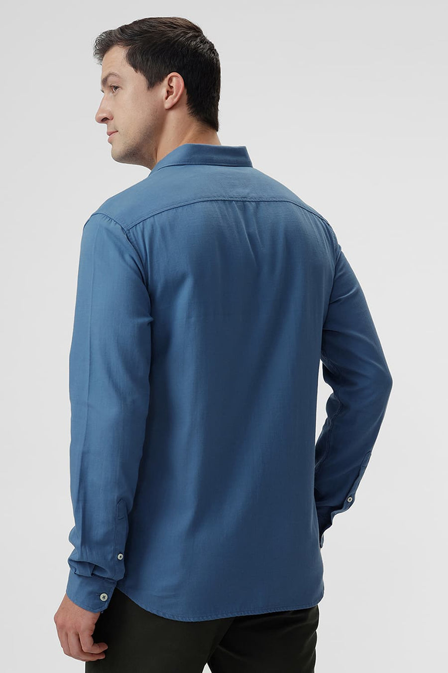 BASICS SLIM FIT BLUE HARBOR COTTON BROKEN TWILL SHIRT