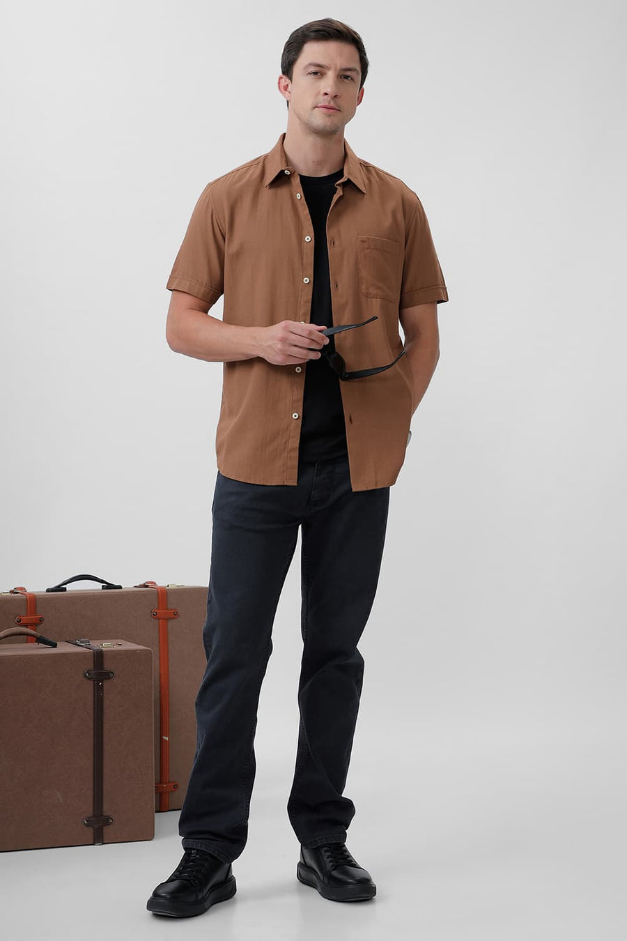 BASICS SLIM FIT ALMOND BROWN COTTON BROKEN TWILL HALFSLEEVES SHIRT