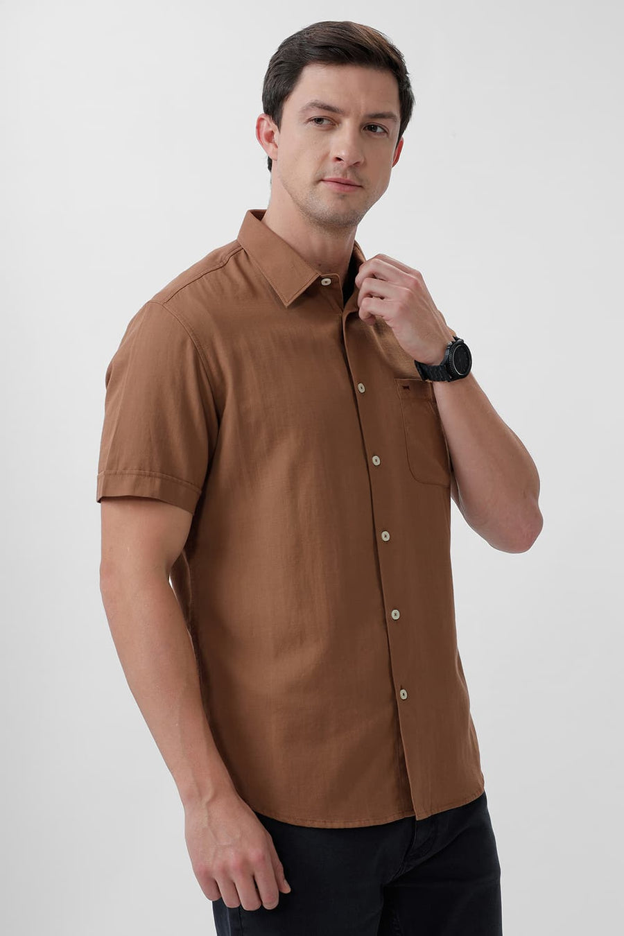 BASICS SLIM FIT ALMOND BROWN COTTON BROKEN TWILL HALFSLEEVES SHIRT