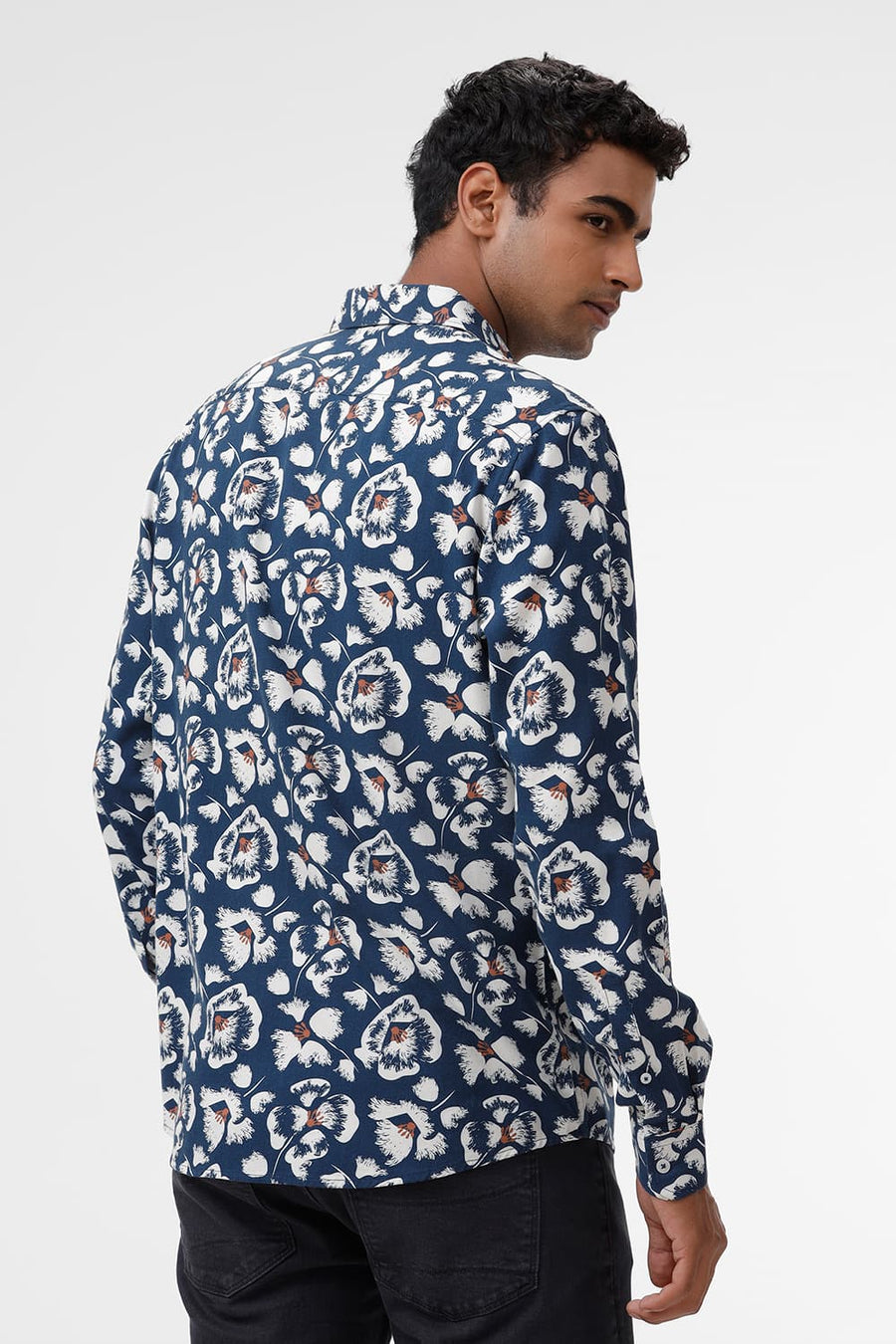 BASICS SLIM FIT POSEIDON BLUE COTTON VISCOSE TWILL PRINTED SHIRT