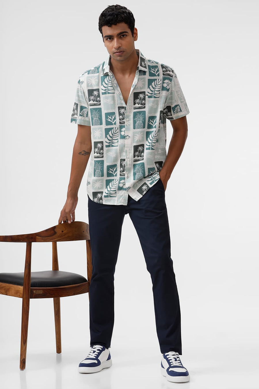 BASICS SLIM FIT HARBOR GREEN COTTON VISCOSE TWILL PRINTED HALFSLEEVES SHIRT