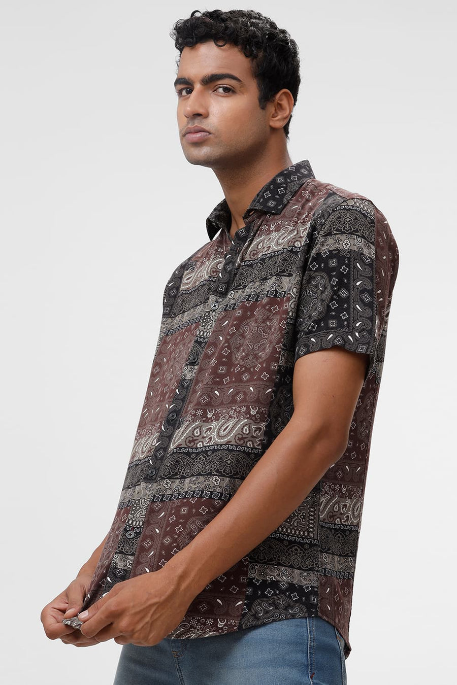 BASICS SLIM FIT CHINOIS OLIVE COTTON VISCOSE TWILL PRINTED HALFSLEEVES SHIRT