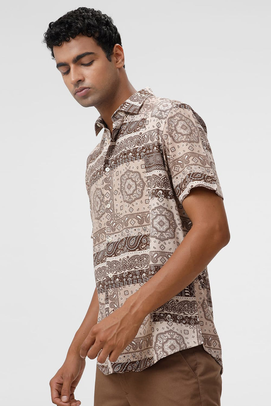 BASICS SLIM FIT APRICOT BEIGE COTTON VISCOSE TWILL PRINTED HALFSLEEVES SHIRT