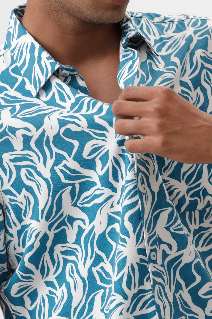 BASICS SLIM FIT MOSAIC BLUE COTTON VISCOSE TWILL PRINTED HALFSLEEVES SHIRT