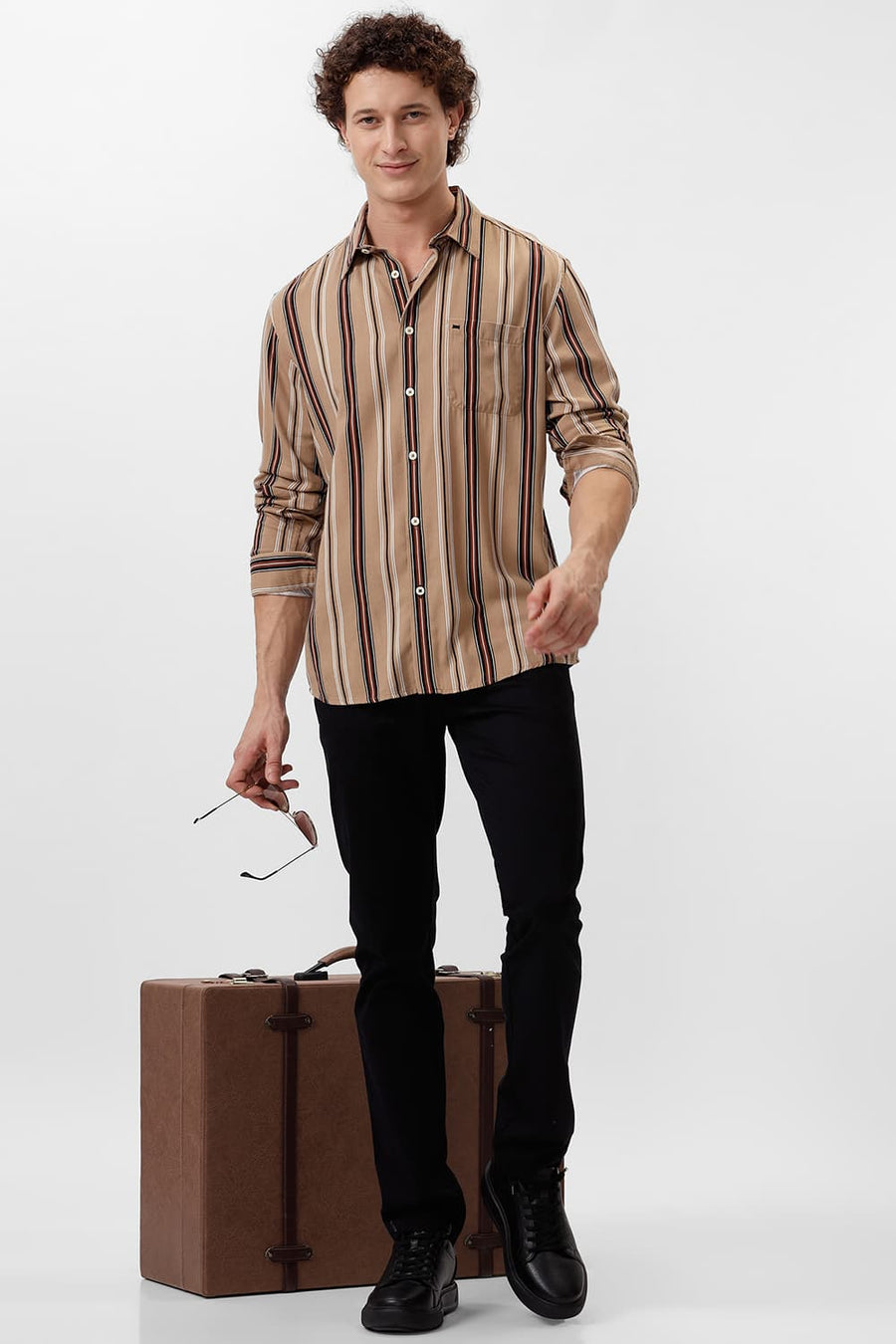 BASICS SLIM FIT CROSSIANT BROWN COTTON VISCOSE PRINTED STRIPE SHIRT