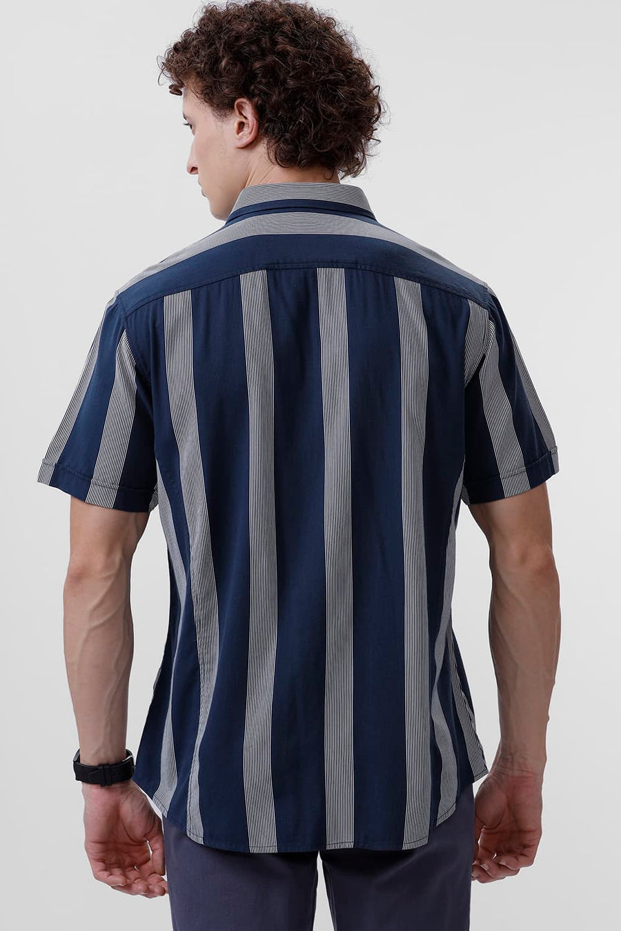 BASICS SLIM FIT NAVY BLUE COTTON VISCOSE PRINTED STRIPE HALFSLEEVES SHIRT