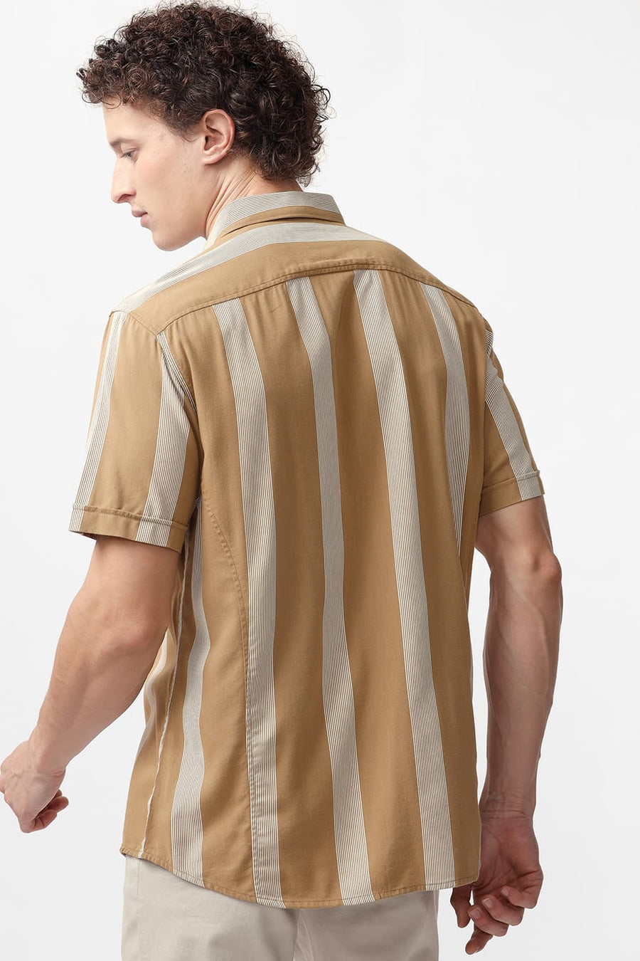 BASICS SLIM FIT ANTIQUE BROWN COTTON VISCOSE PRINTED STRIPE HALFSLEEVES SHIRT