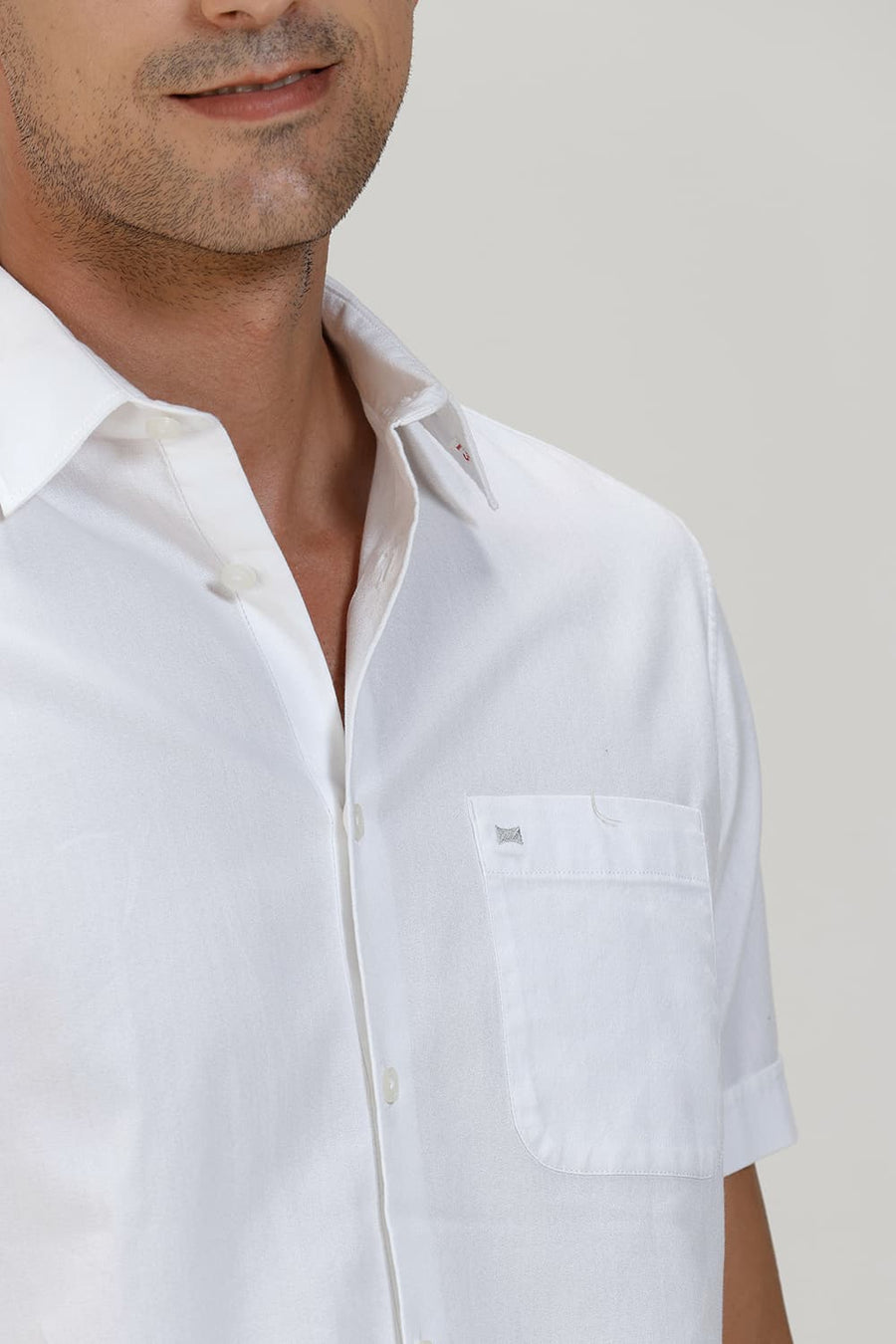BASICS SLIM FIT BRILLIANT WHITE COTTON CREPE HALFSLEEVES SHIRT