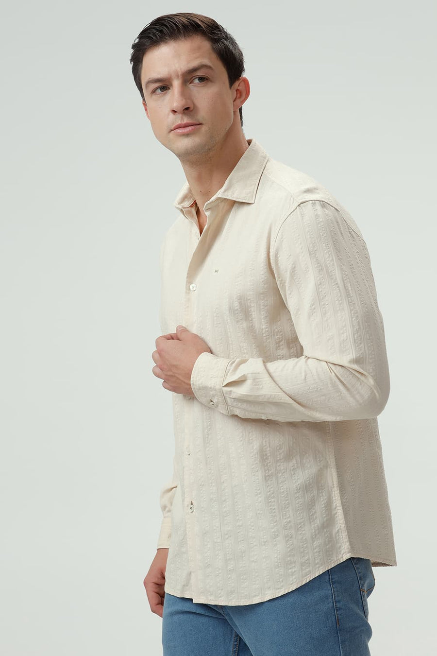 BASICS SLIM FIT ARCTIC BEIGE COTTON SEERSUCKER DOBBY SHIRT