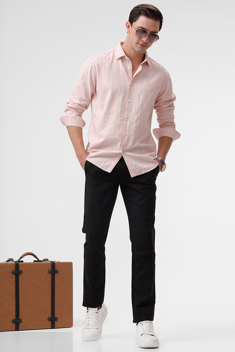 BASICS SLIM FIT PALE PEACH COTTON SEERSUCKER DOBBY SHIRT