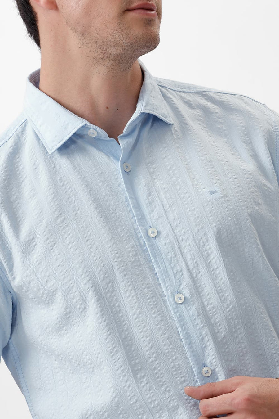 BASICS SLIM FIT DREAM BLUE COTTON SEERSUCKER DOBBY HALFSLEEVES SHIRT