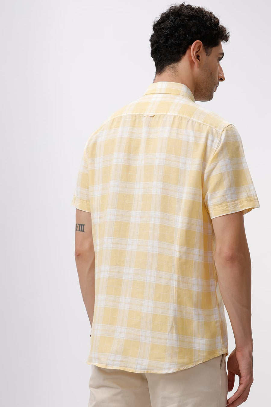 BASICS SLIM FIT YELLOW HAZE COTTON LINEN CHECKS HALFSLEEVES SHIRT