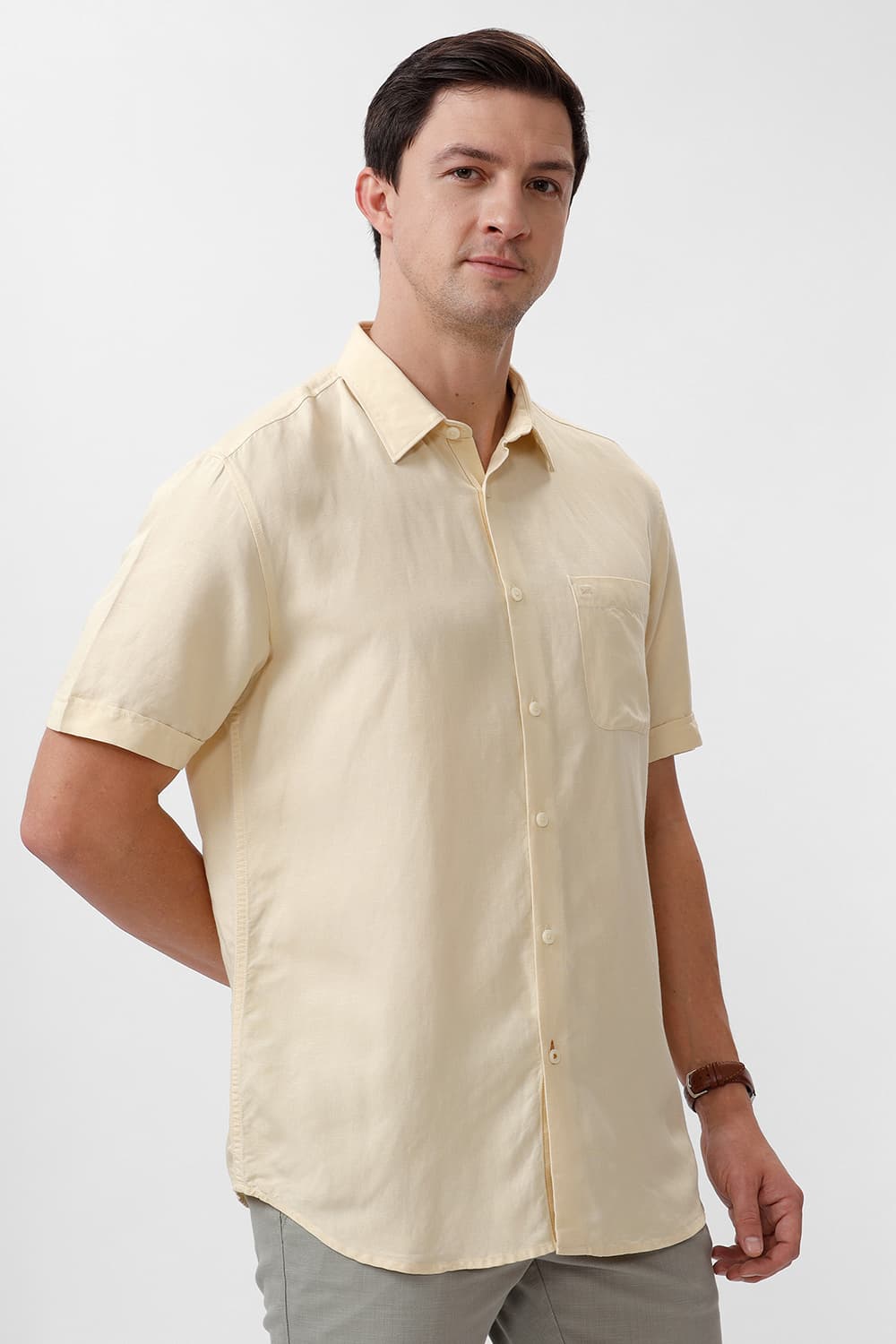 SLIM FIT VISCOSE LINEN HALFSLEEVES SHIRT