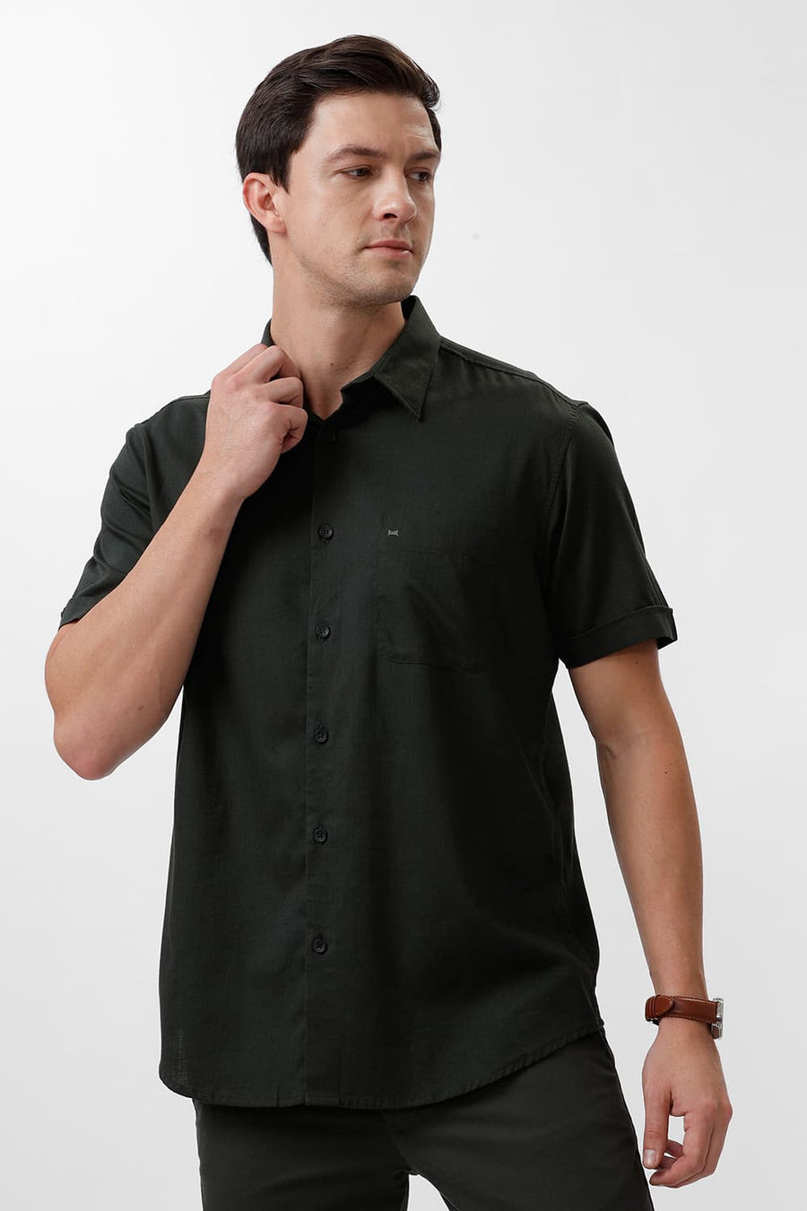 BASICS SLIM FIT MOUNTAIN GREEN COTTON SLUB TWILL HALFSLEEVES SHIRT