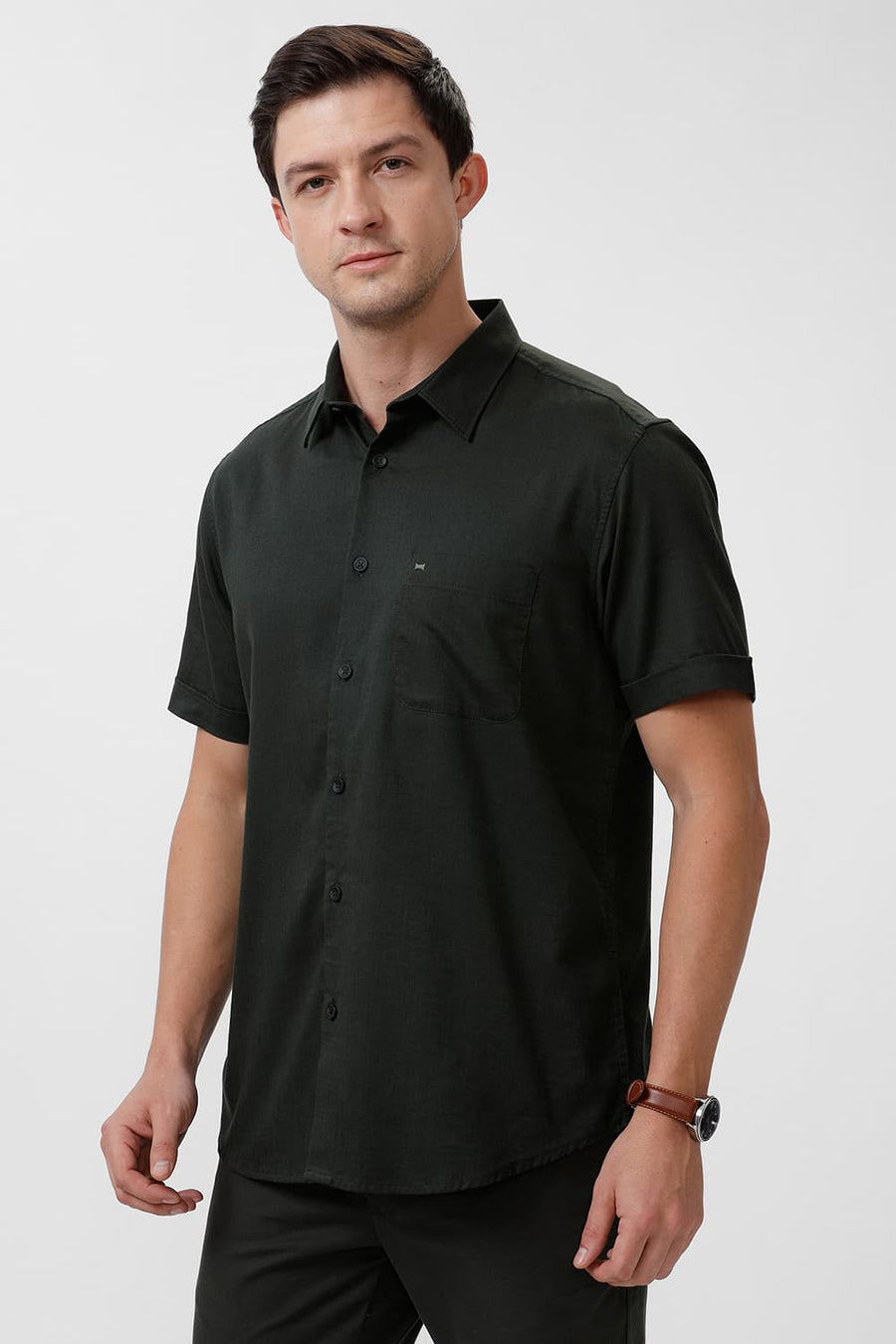 BASICS SLIM FIT MOUNTAIN GREEN COTTON SLUB TWILL HALFSLEEVES SHIRT