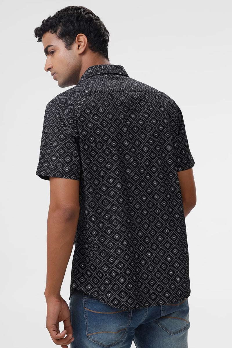SLIM FIT COTTON POPLIN PRINTED HALFSLEEVES SHIRT