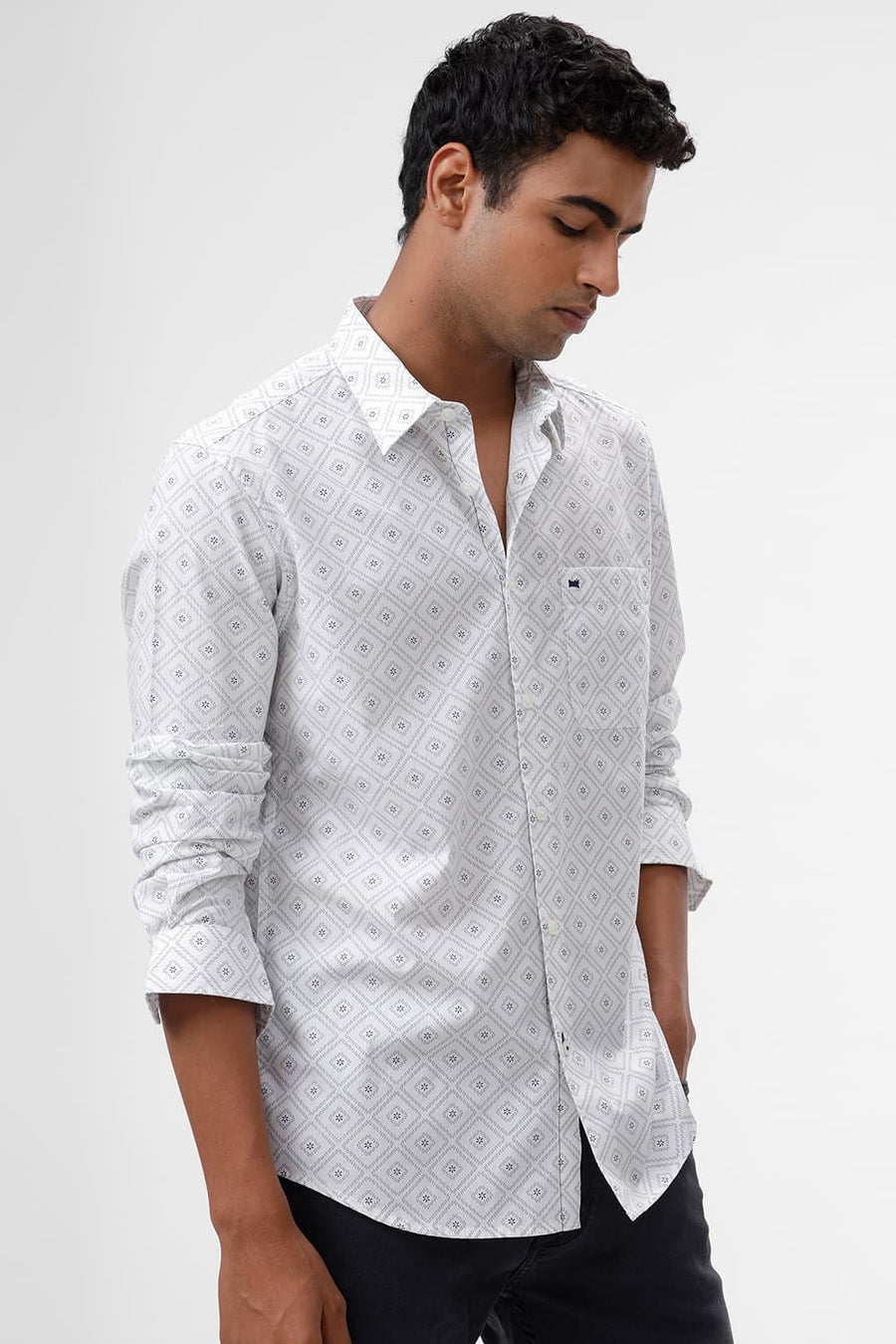BASICS SLIM FIT WHITE CLOUD COTTON POPLIN PRINTED SHIRT