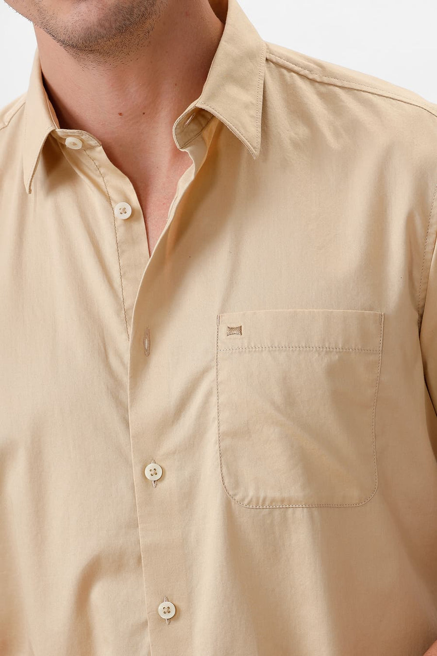 BASICS SLIM FIT REED BEIGE COTTON TWILL HALFSLEEVES SHIRT