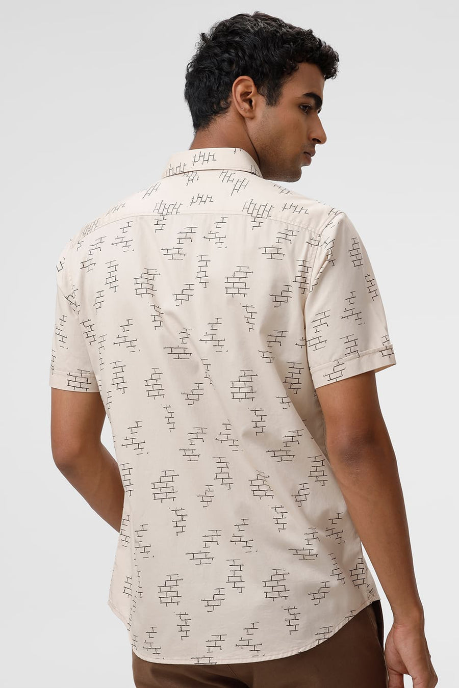 BASICS SLIM FIT KHAKI SMOKE COTTON TWILL PRINTED HALFSLEEVES SHIRT