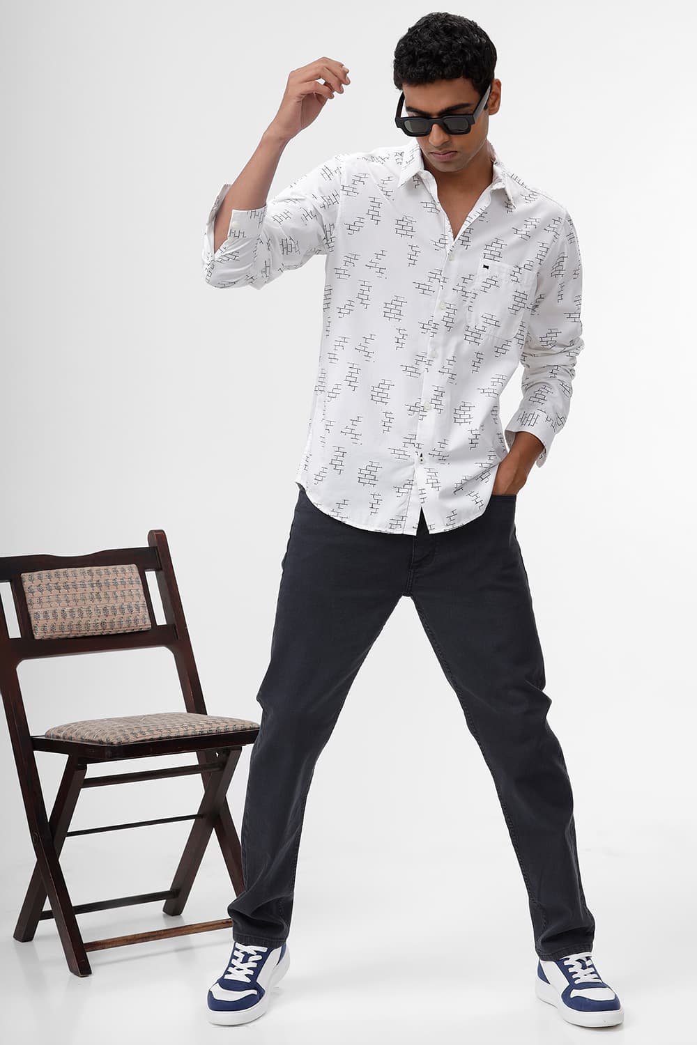 SLIM FIT COTTON TWILL PRINTED SHIRT