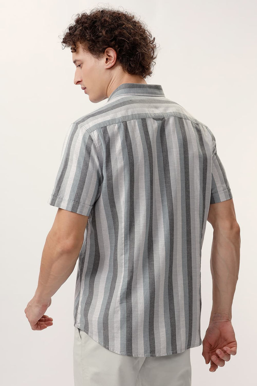 BASICS SLIM FIT ULTIMATE GREY COTTON MELANGE STRIPE HALFSLEEVES SHIRT