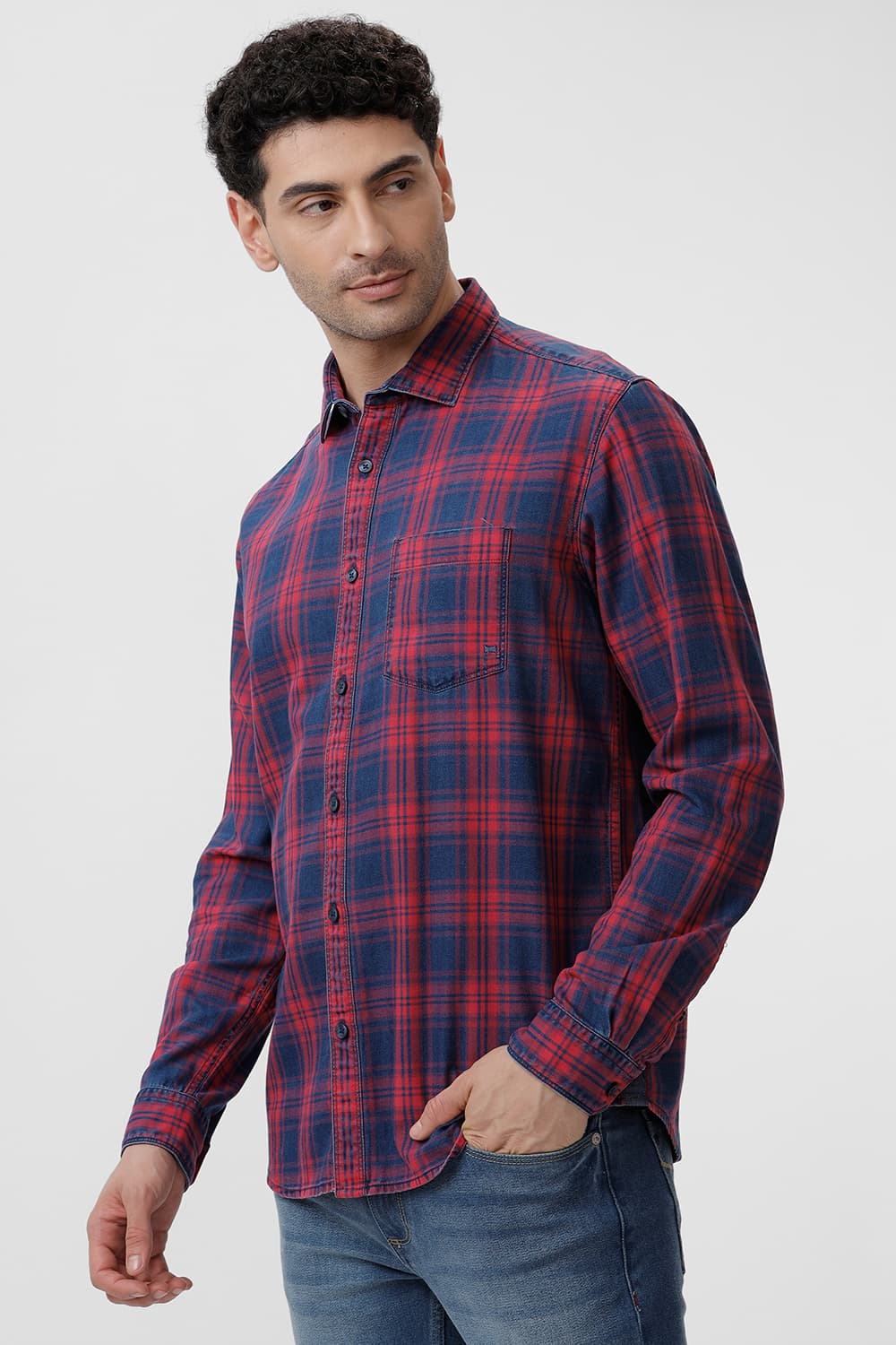 SLIM FIT COTTON INDIGO CHECKS SHIRT