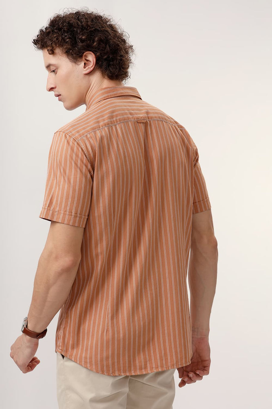 BASICS SLIM FIT CARAMEL BROWN COTTON TWILL STRIPE HALFSLEEVES SHIRT