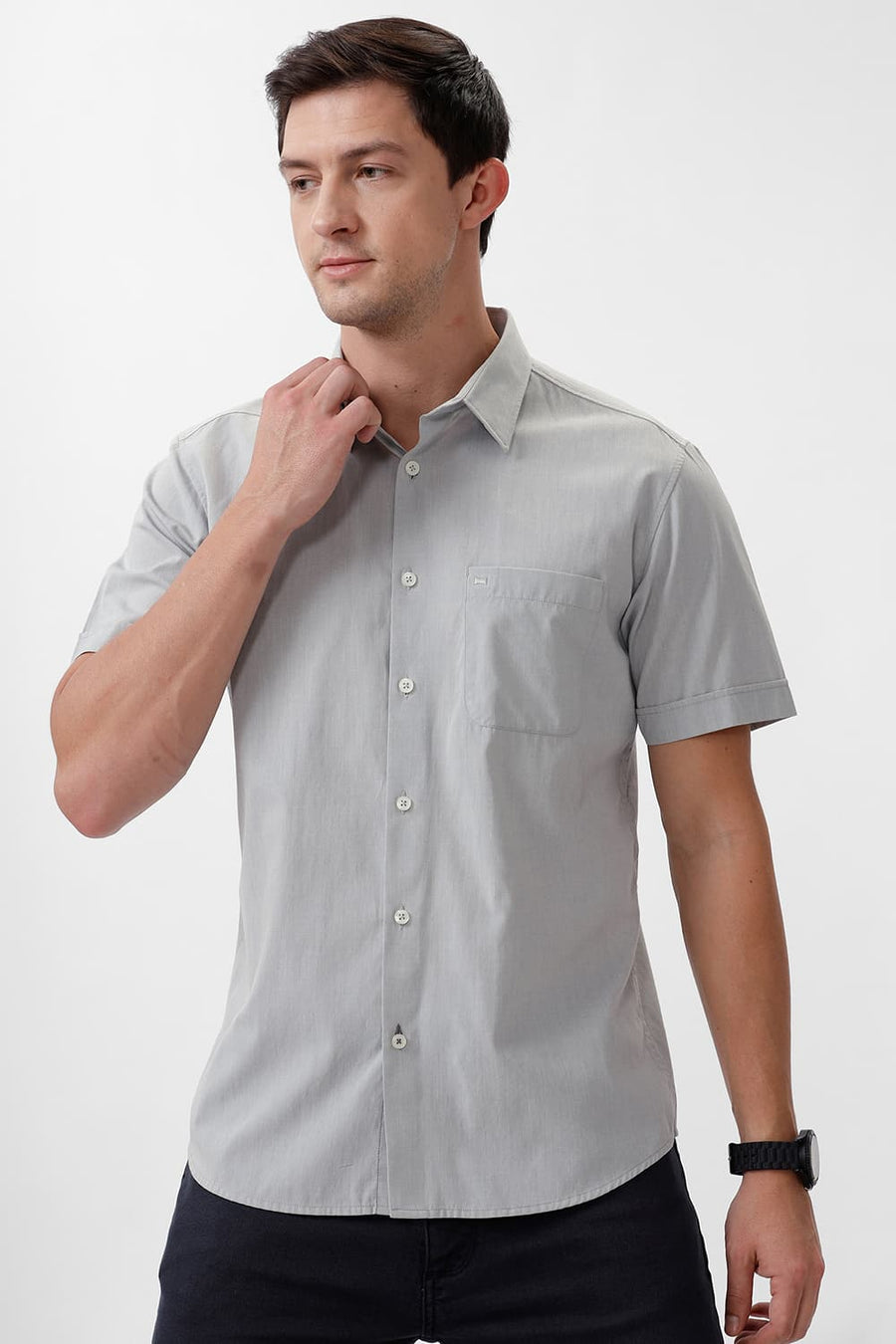 BASICS SLIM FIT VAPOR GREY COTTON POLYESTER VISCOSE HALFSLEEVES SHIRT