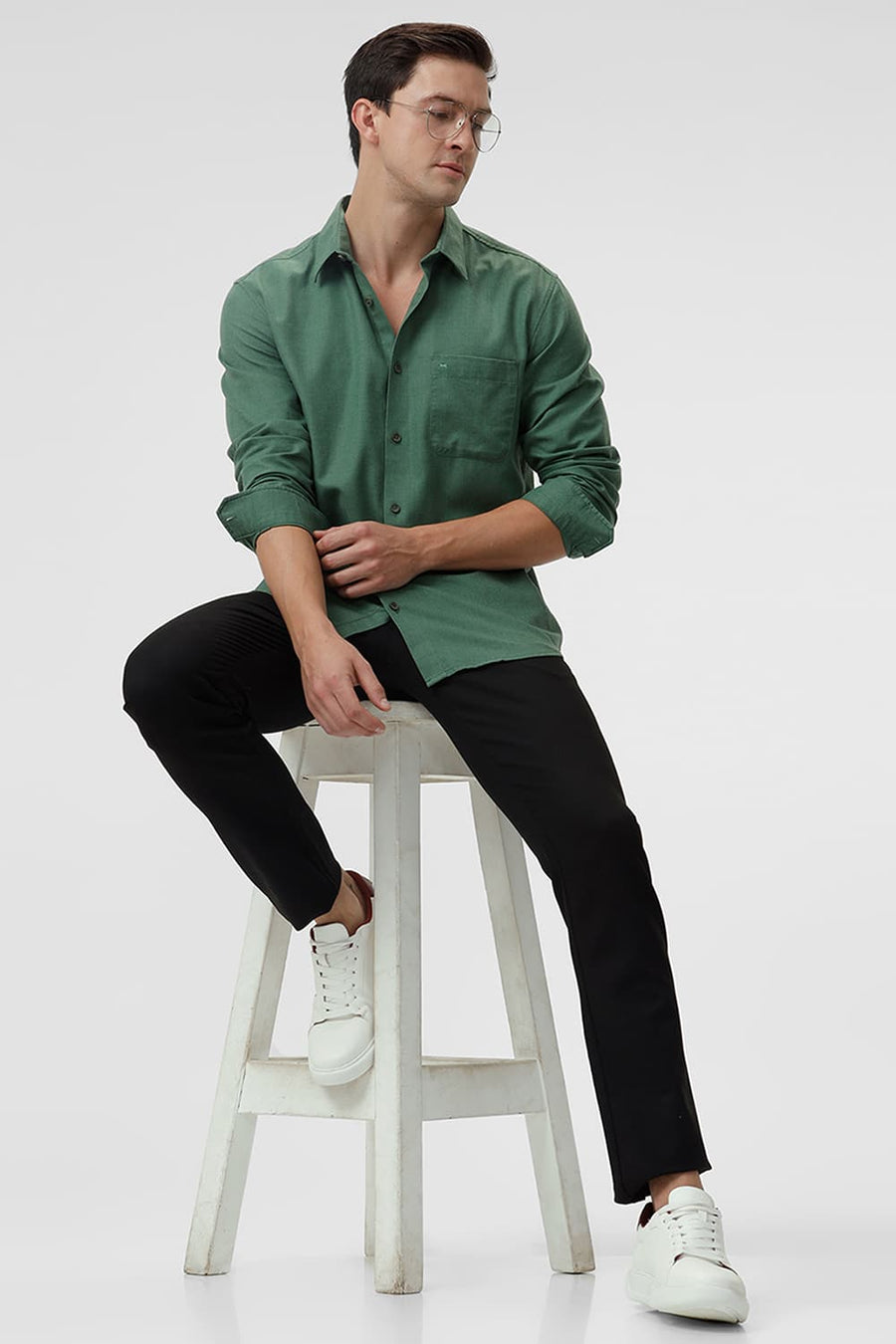 BASICS SLIM FIT ELM GREEN PLOYESTER COTTON LYOCEL MELANGE SHIRT