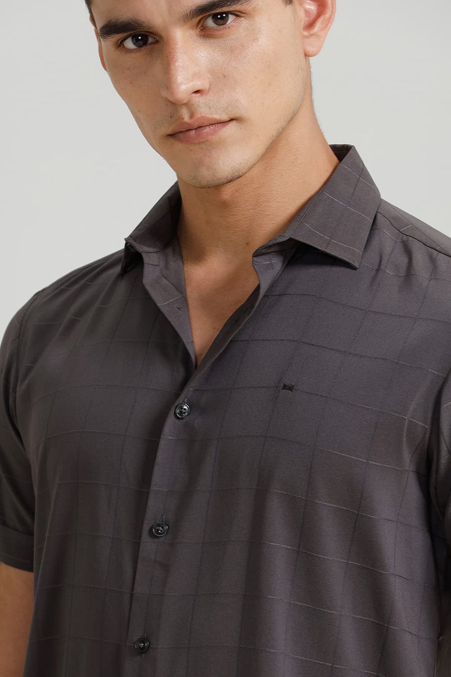 BASICS SLIM FIT ASPHALT GREY VISCOSE POLYESTER STRETCH SELF CHECKS HALFSLEEVES SHIRT