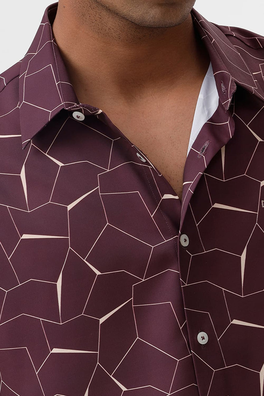 BASICS SLIM FIT PORT WINE POLYESTER PRINTED HALFSLEEVES SHIRT