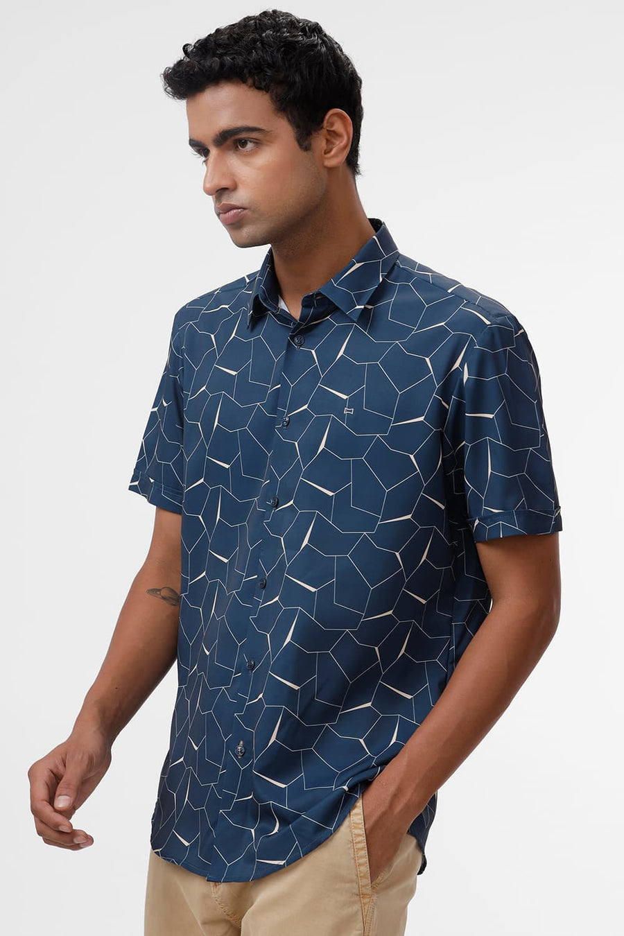 BASICS SLIM FIT MOROCCAN TEAL POLYESTER PRINTED HALFSLEEVES SHIRT