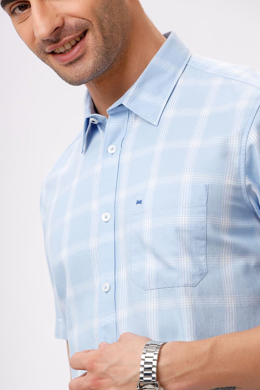 BASICS SLIM FIT CHAMBRAY BLUE COTTON TWILL CHECKS HALFSLEEVES SHIRT
