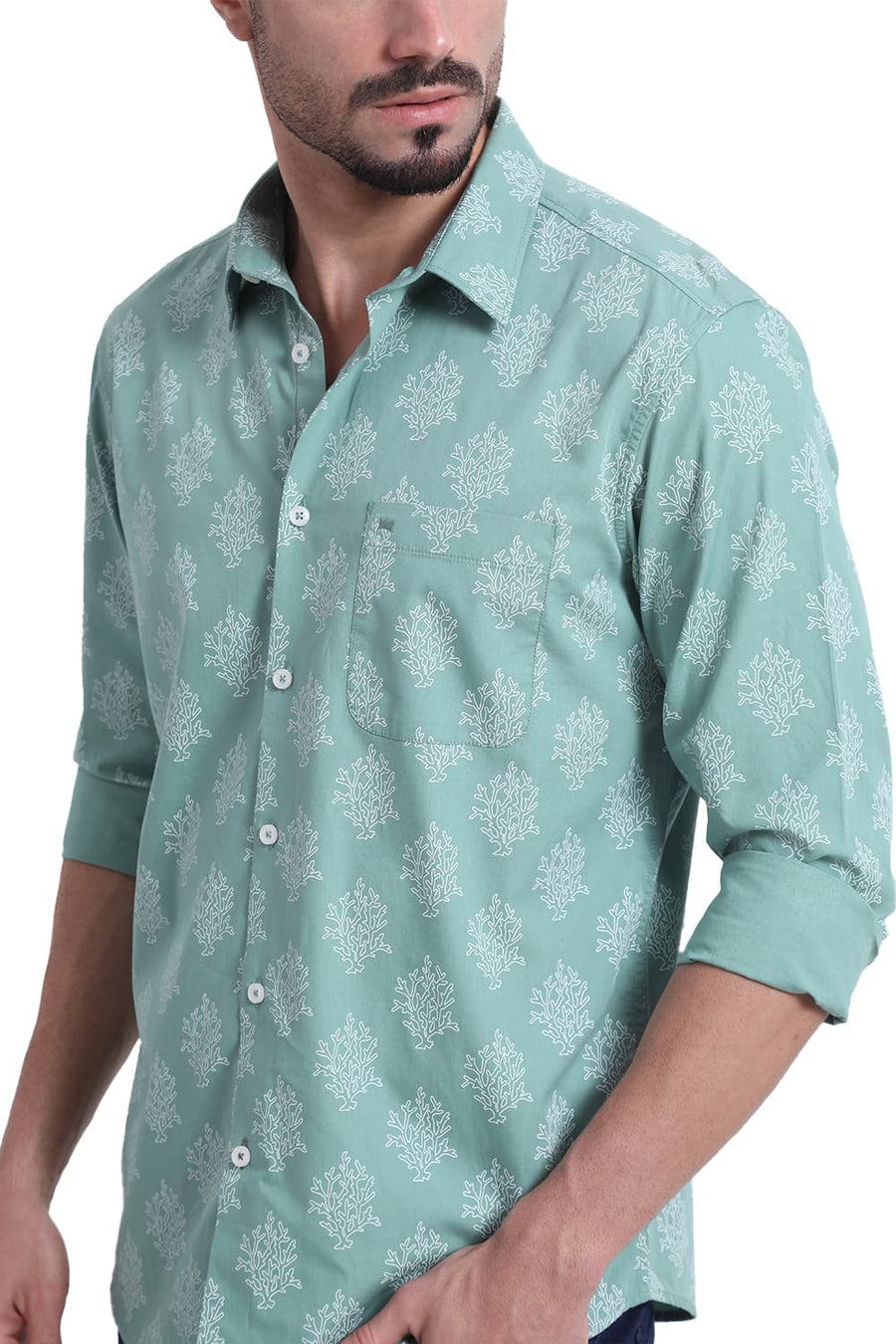 BASICS SLIM FIT GRASS GREEN COTTON POPLIN PRINTED SHIRT
