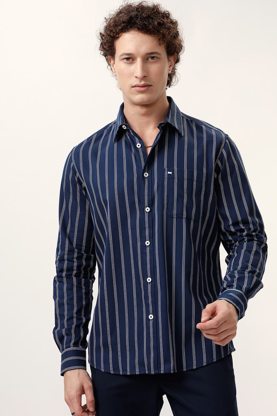BASICS SLIM FIT NAVY BLAZER COTTON TWILL STRIPE SHIRT
