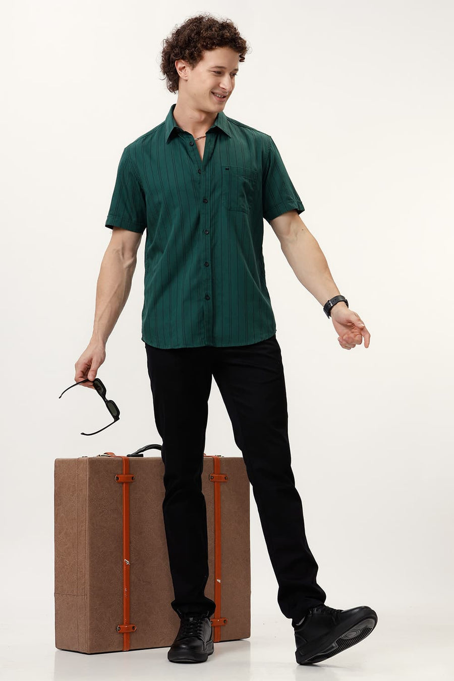 BASICS SLIM FIT PINE GREEN COTTON TWILL STRIPE HALFSLEEVES SHIRT