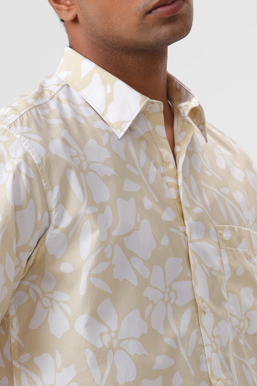 BASICS SLIM FIT YELLOW MIST COTTON POPLIN PRINTED HALFSLEEVES SHIRT